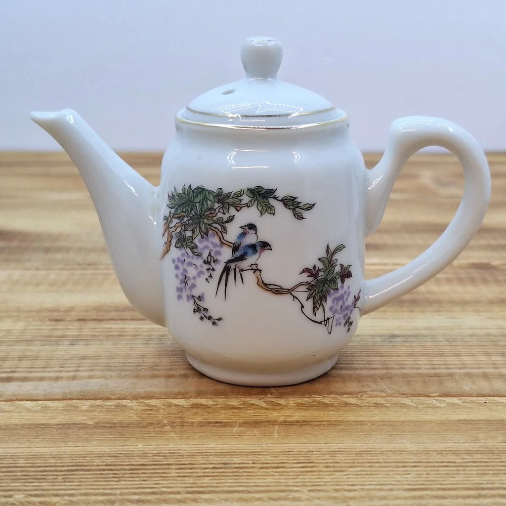 Unmarked small teapot